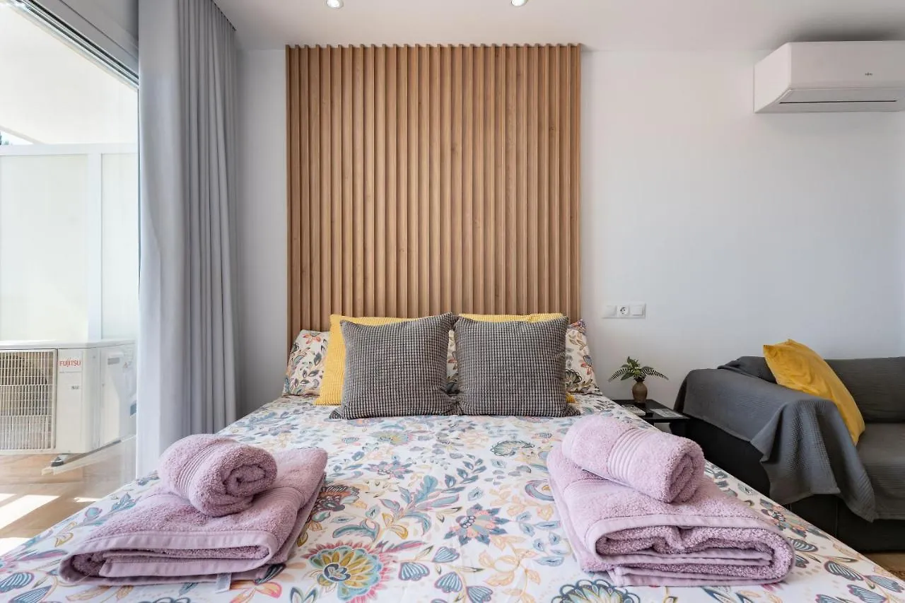 Apartment Beach Front Holiday Studio Fuengirola