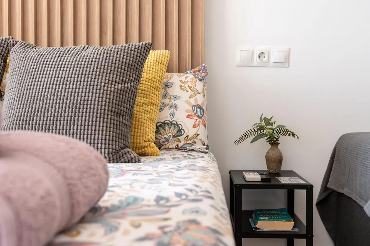 Apartment Beach Front Holiday Studio Fuengirola