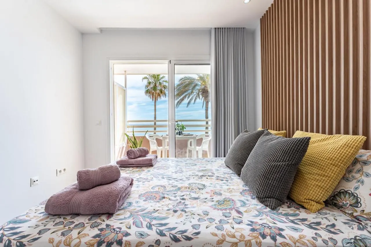Beach Front Holiday Studio Apartment Fuengirola Spain